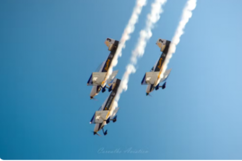 Fumaça top’: com loopings e coração no céu, Esquadrilha Fox se apresenta pela 1ª vez em feira de aviação no interior de SP